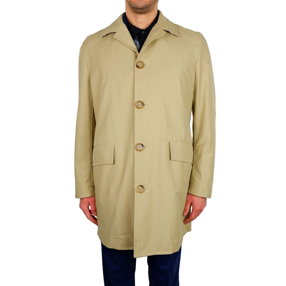 Aquascutum Elegant beige trench coat - a classic in the wardrobe